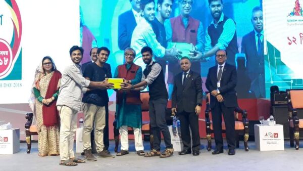 Digital Bangladesh day 2018:Robowars, Team Wall-E,1st runner up